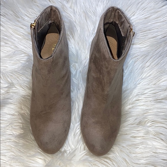 Report zippered taupe wedge booties - Picture 5 of 5